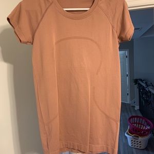 spiced chai lululemon swiftly tech short sleeve pink